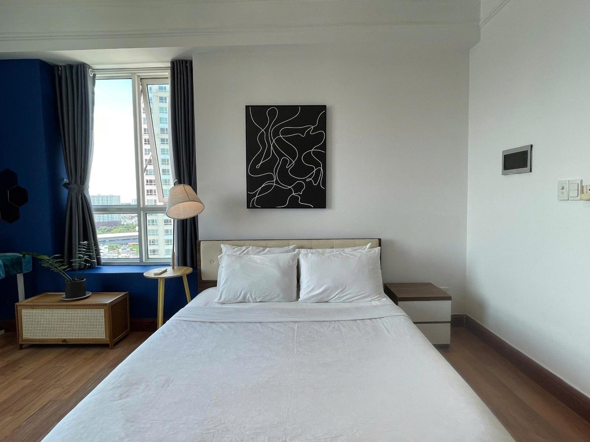 The Manor 2 Luxury Apartment Free Roof Top Pool Хошимин Екстериор снимка